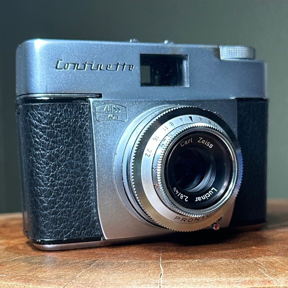 ZEISS IKON Continette 35mm Film Camera - Working!